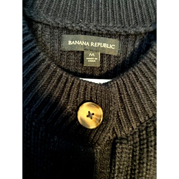 Banana Republic Women's Cropped Black Cardigan SZ M   NEW - Picture 4 of 7